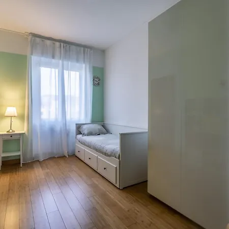 Andrea's Place Milan